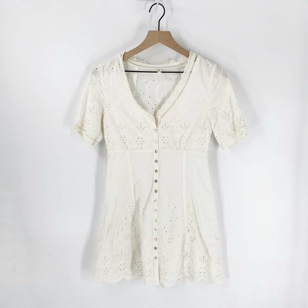 Spell & The Gypsy Cream Eyelet Damsel Lace Dress Size Small